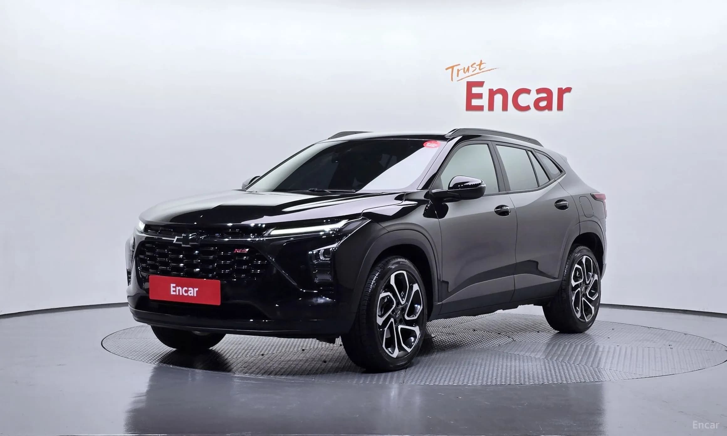 Trax Crossover