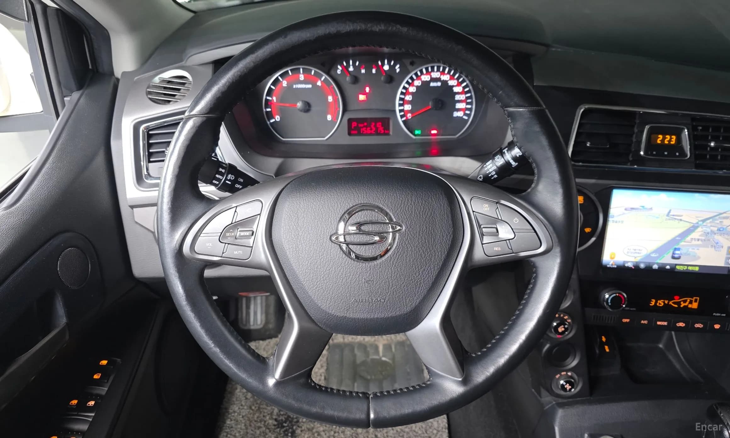 Korando Sports