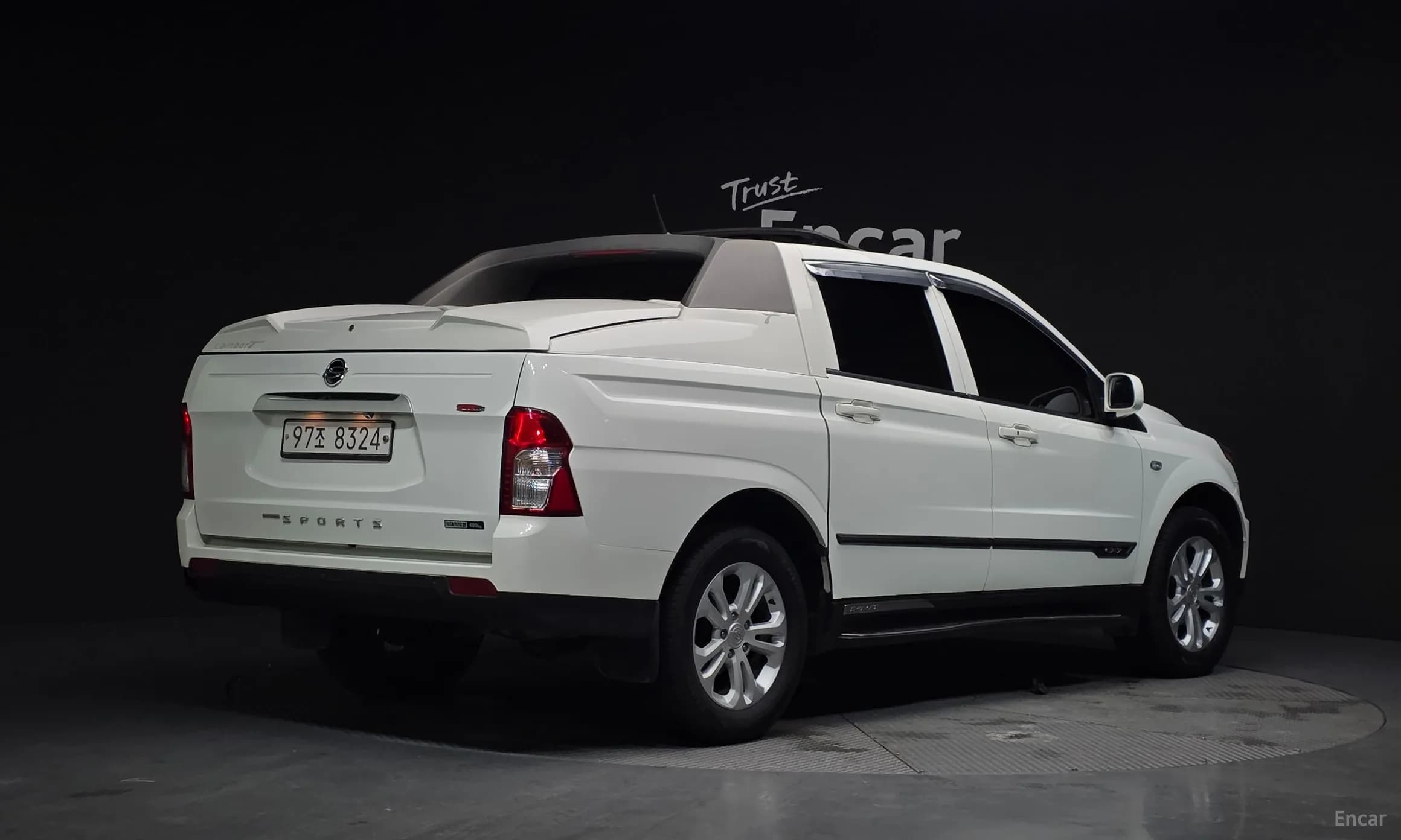 Korando Sports