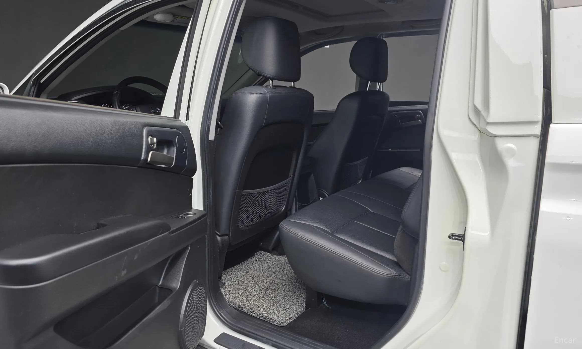 Korando Sports