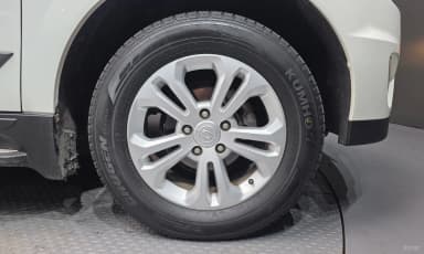 Korando Sports
