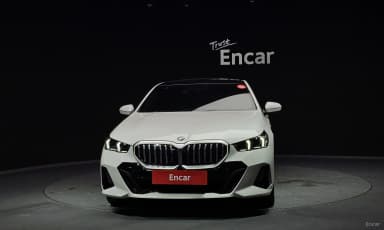 5 Series (G60)