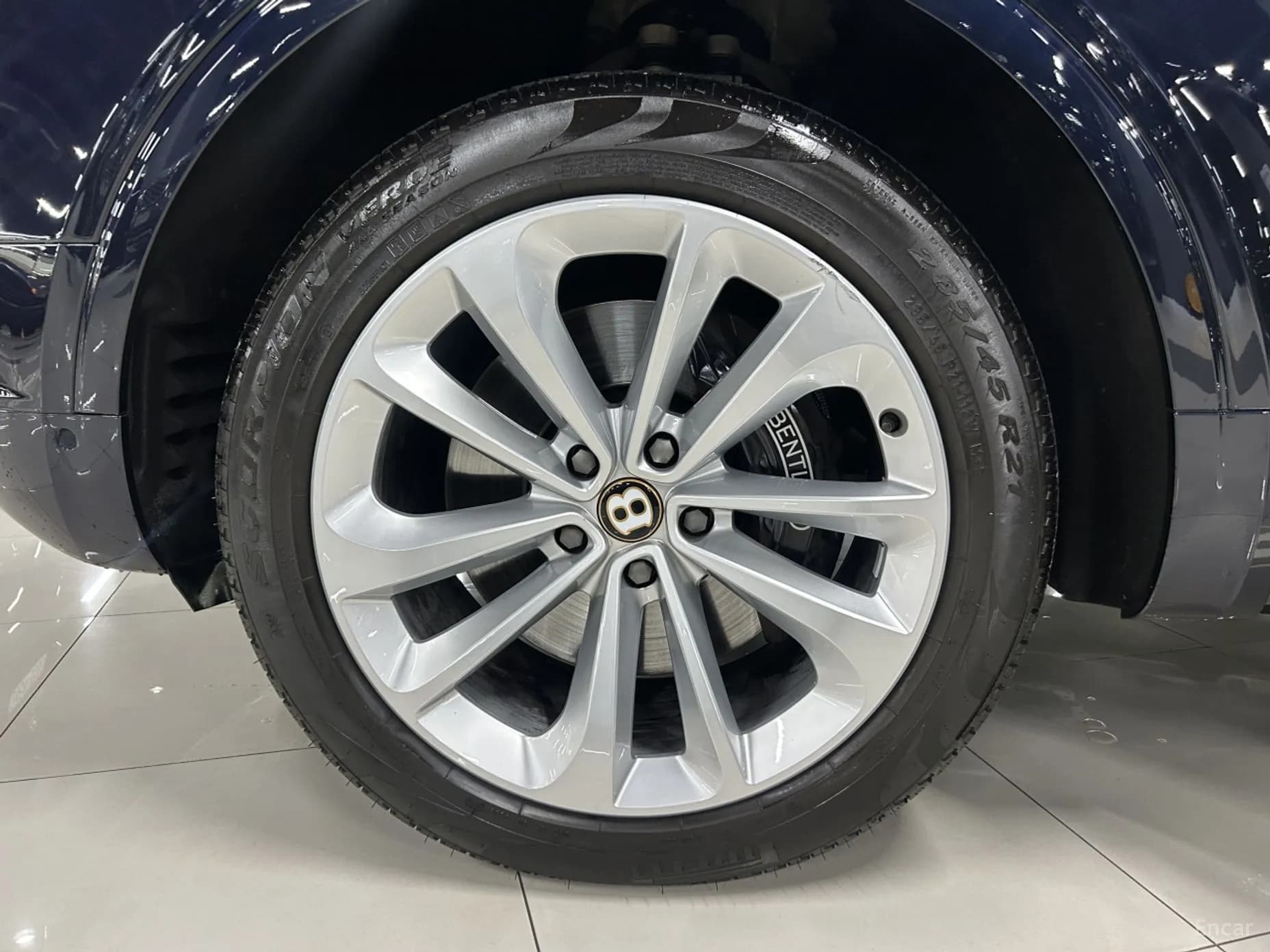 Bentayga