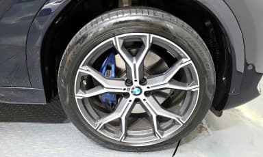 X6 (G06)