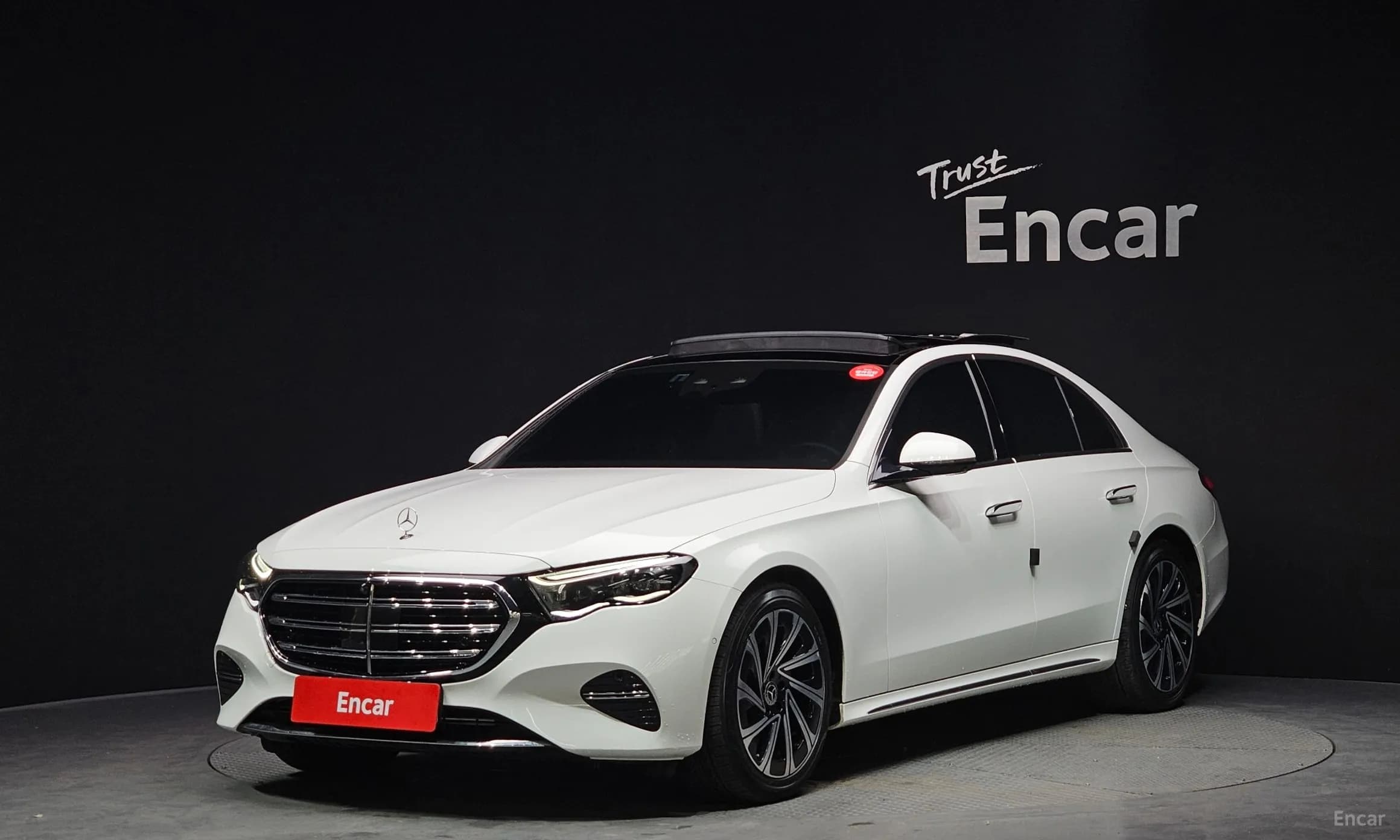 E-Class W214