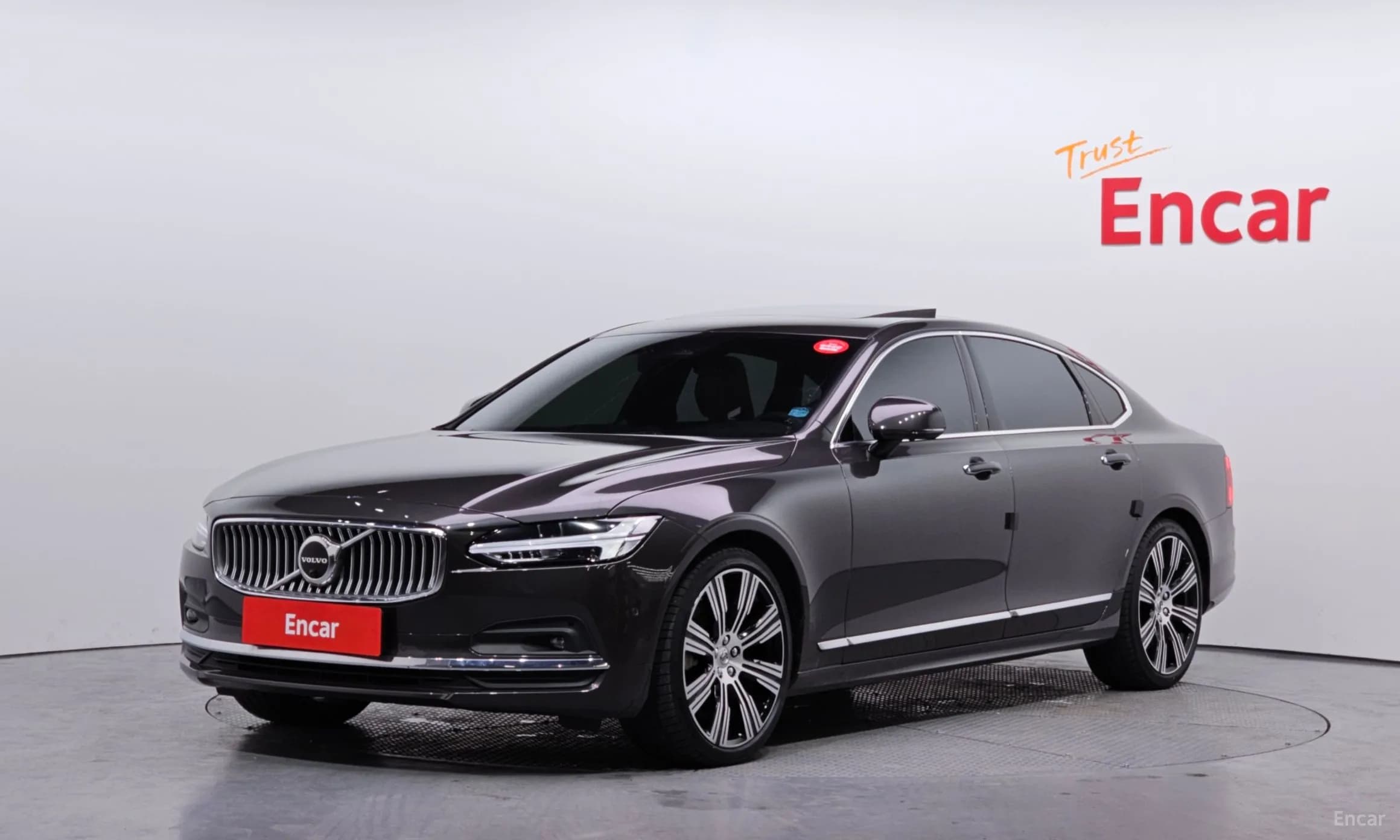 S90