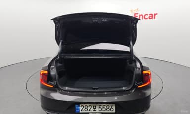 S90