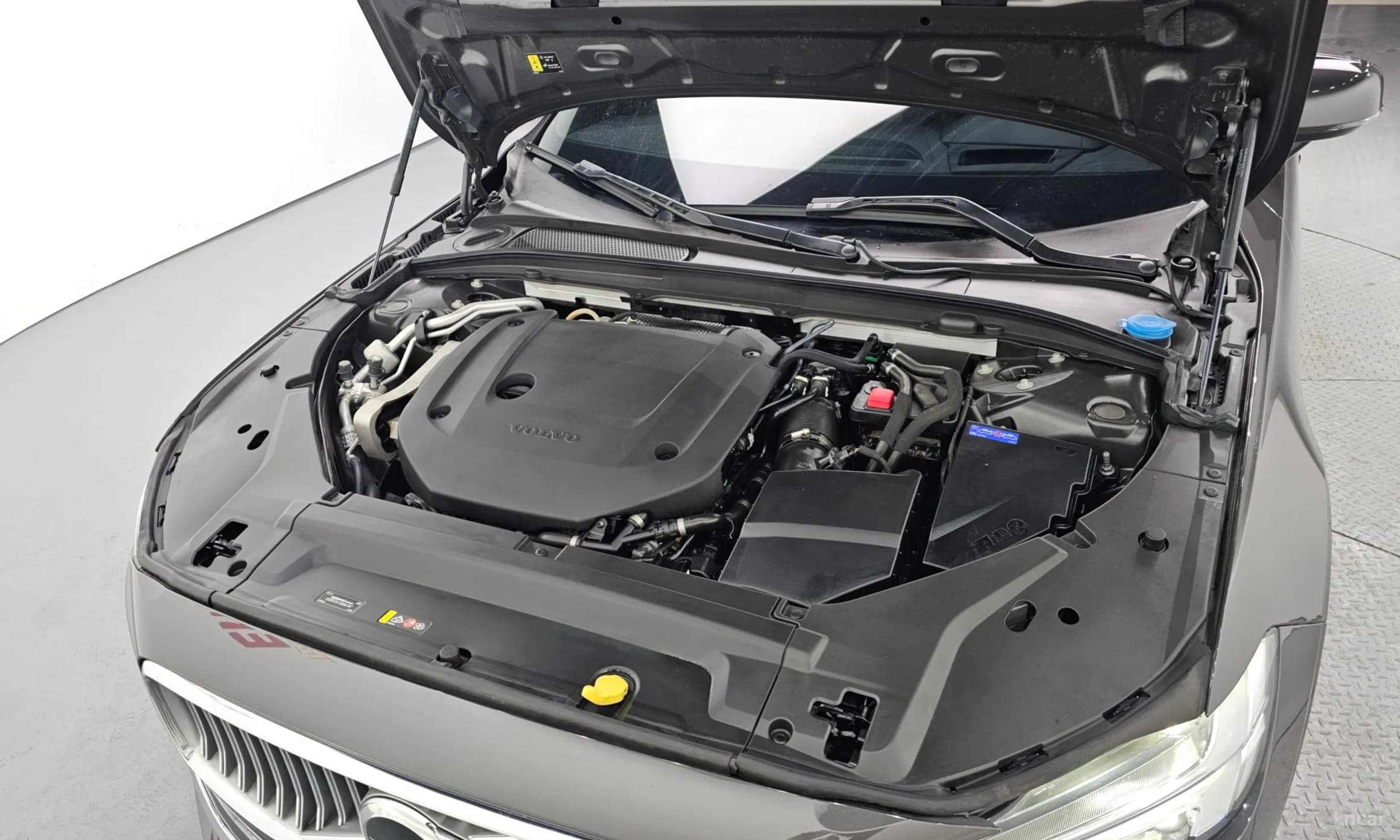 S90