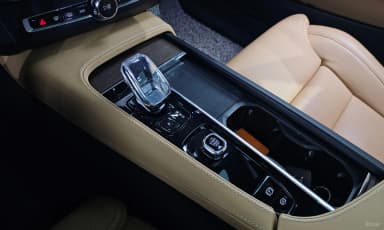 S90