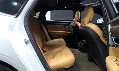 S90