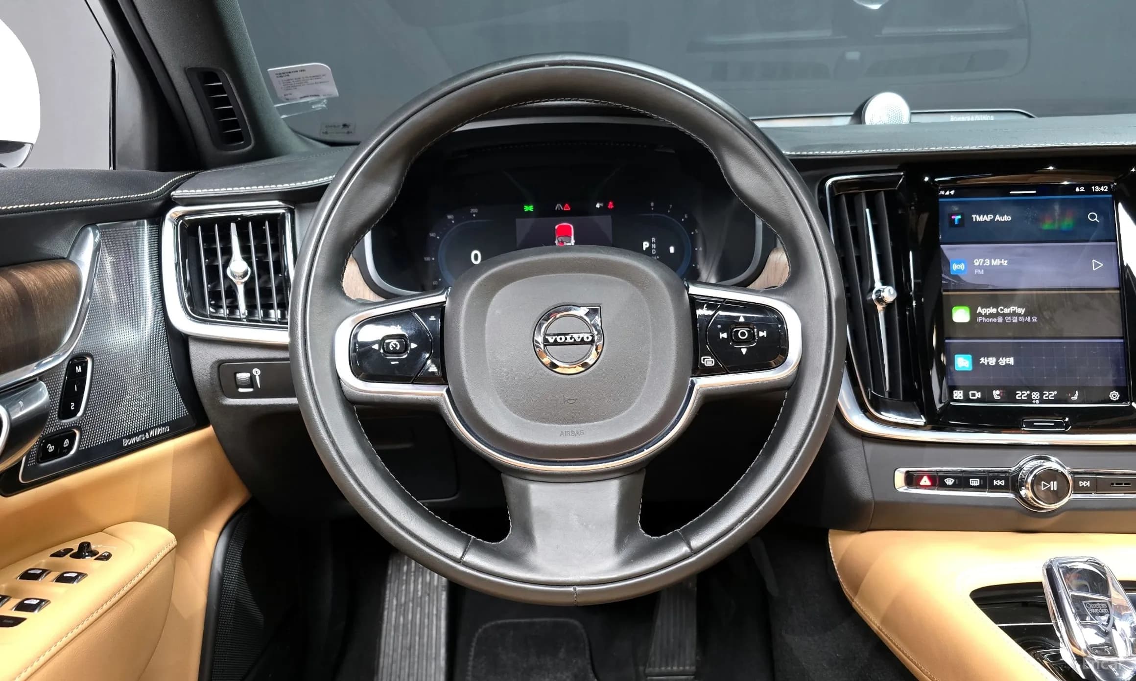 S90