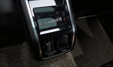 S90