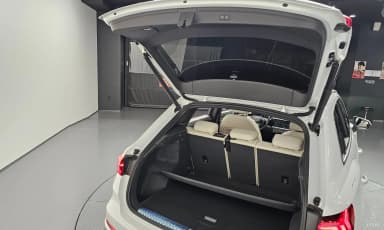 Q3 (F3)