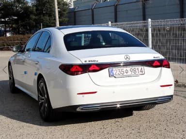 E-Class W214