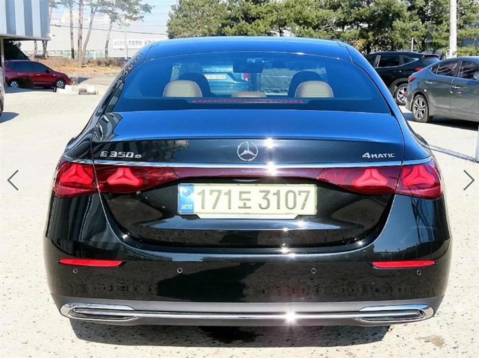 E-Class W214