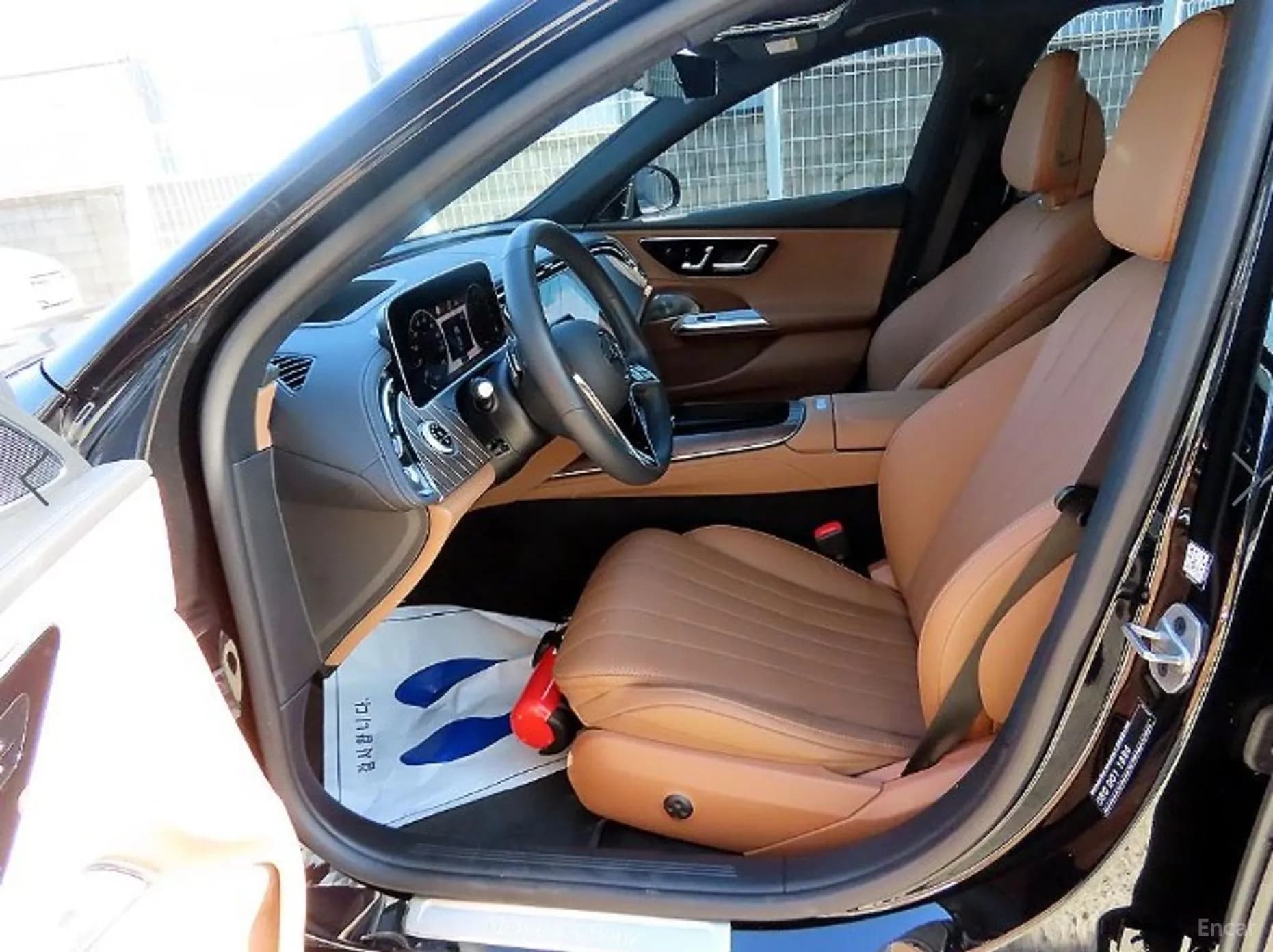 E-Class W214