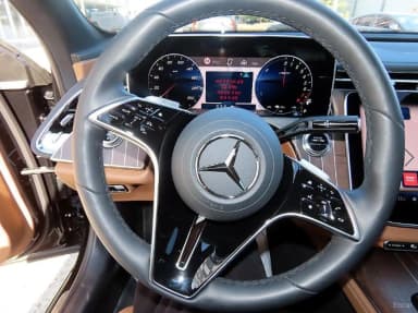 E-Class W214