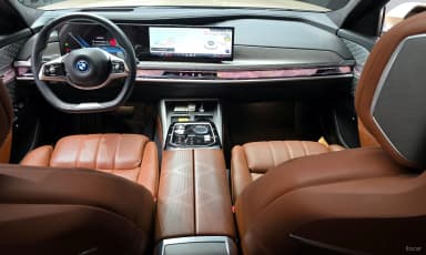 7 Series (G70)
