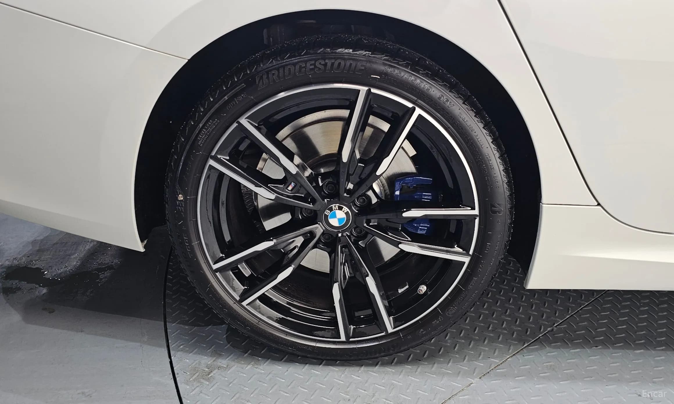 3 Series (G20)
