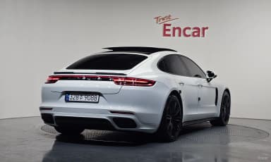Panamera (971)