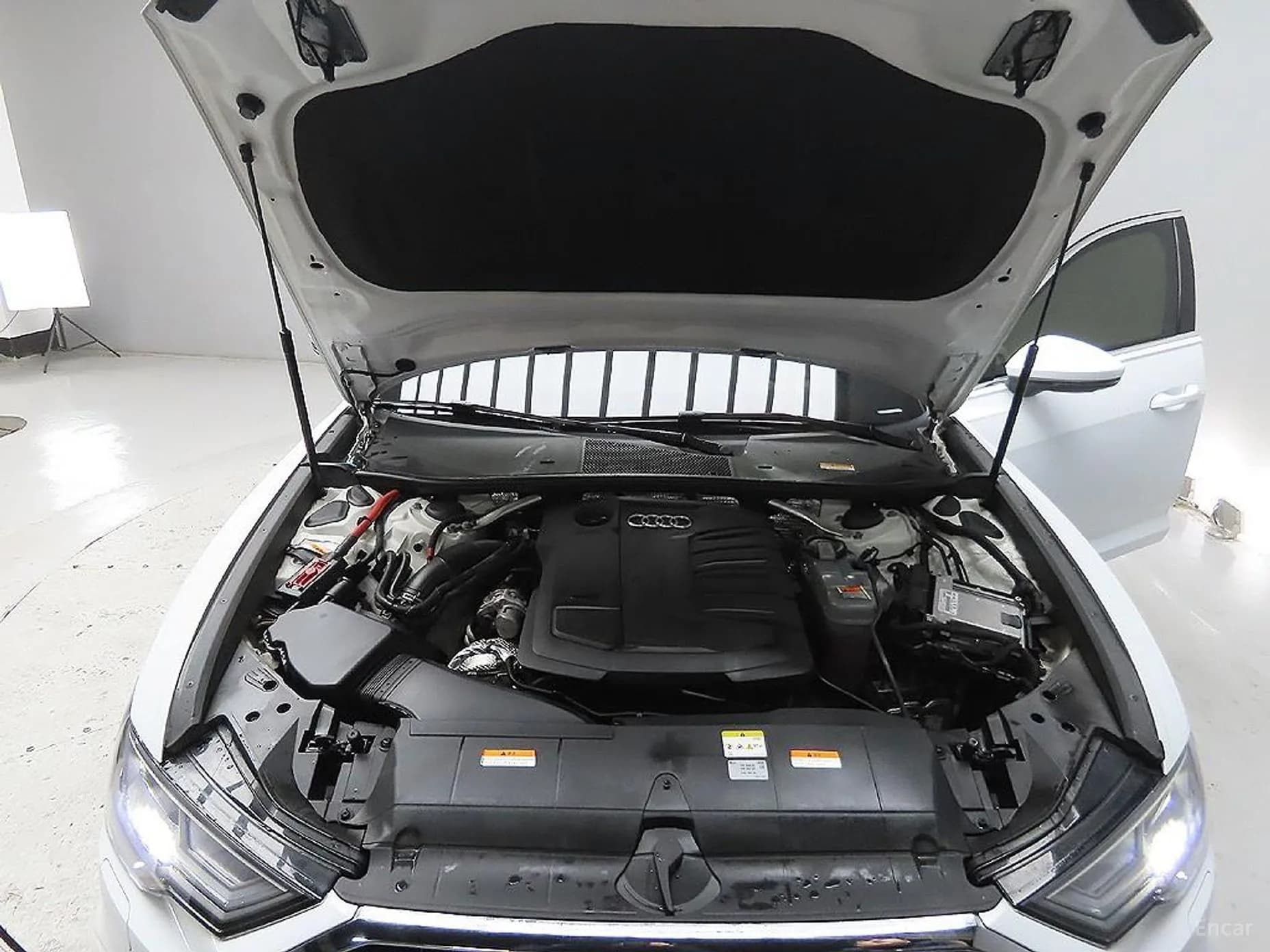 A6 (C8)