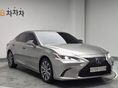 ES300h 7th Generation