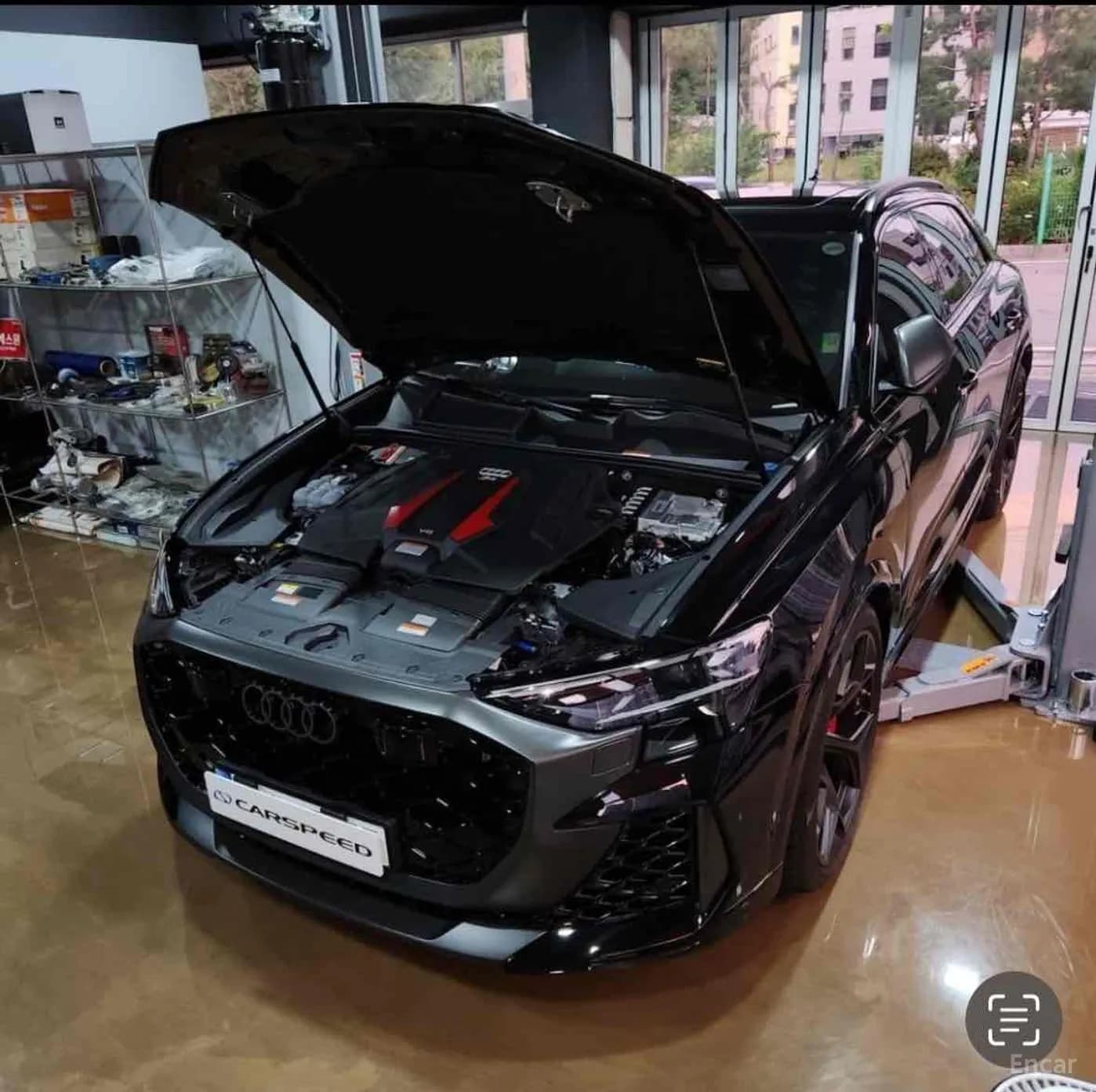 RSQ8 (4M)
