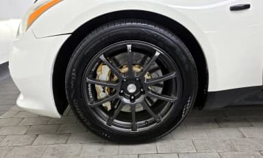 G37