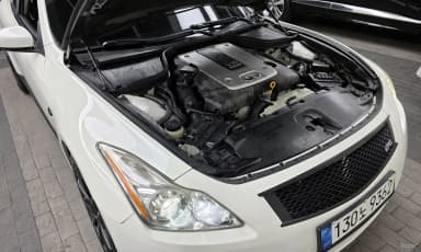 G37