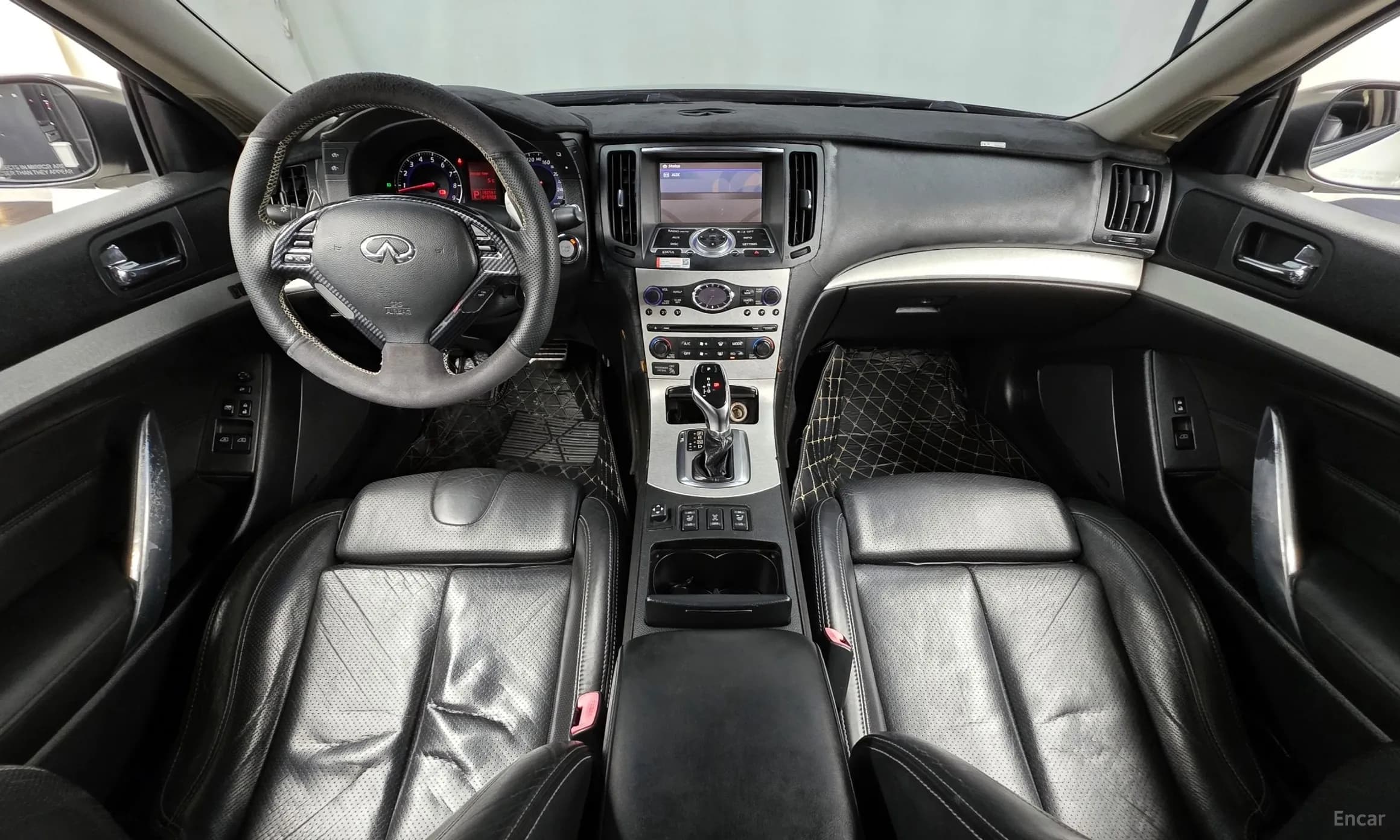 G37