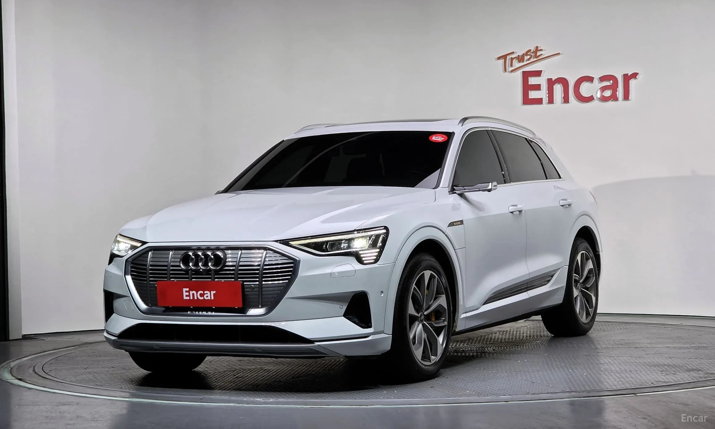 e-tron