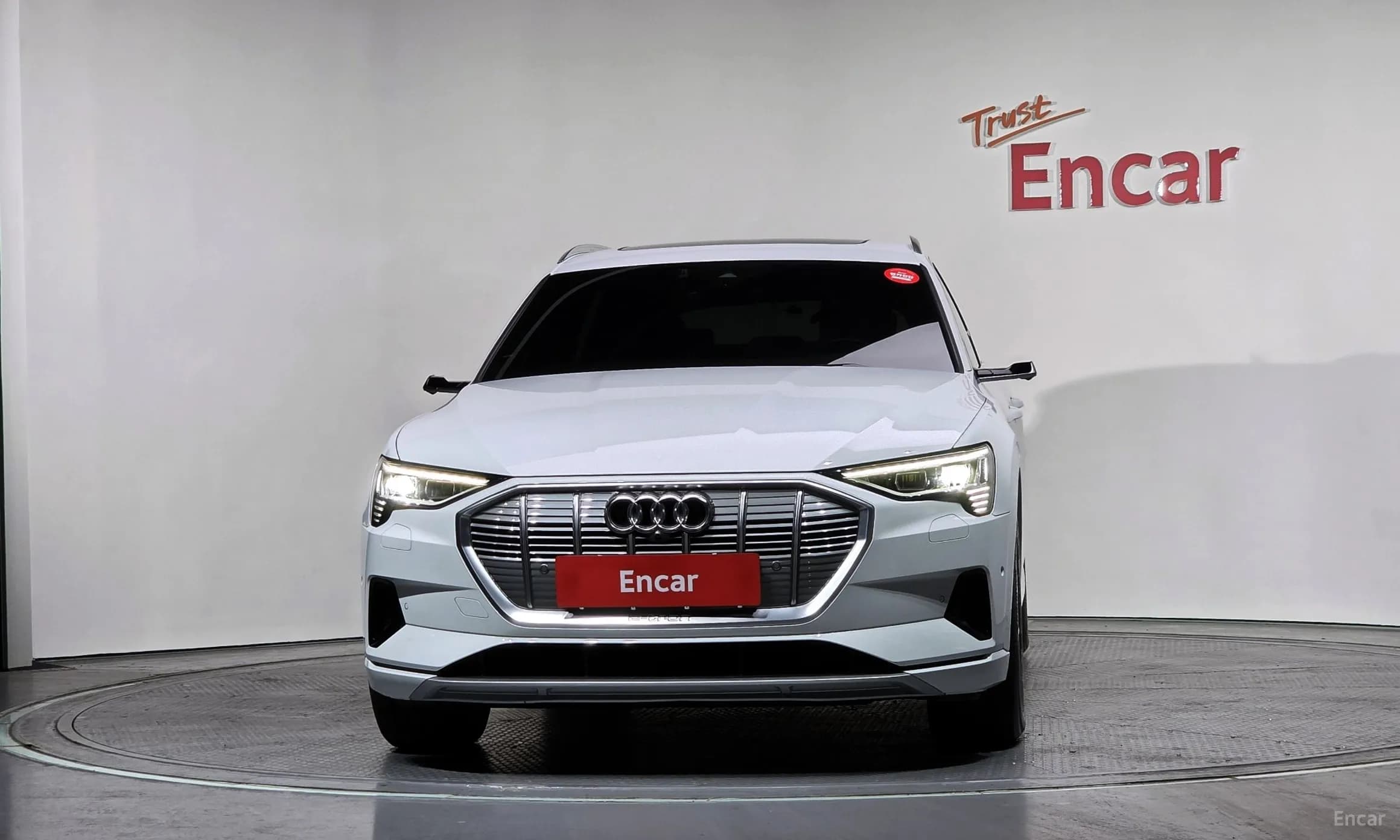 e-tron