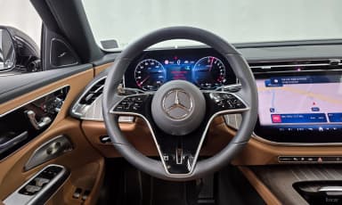 E-Class W214