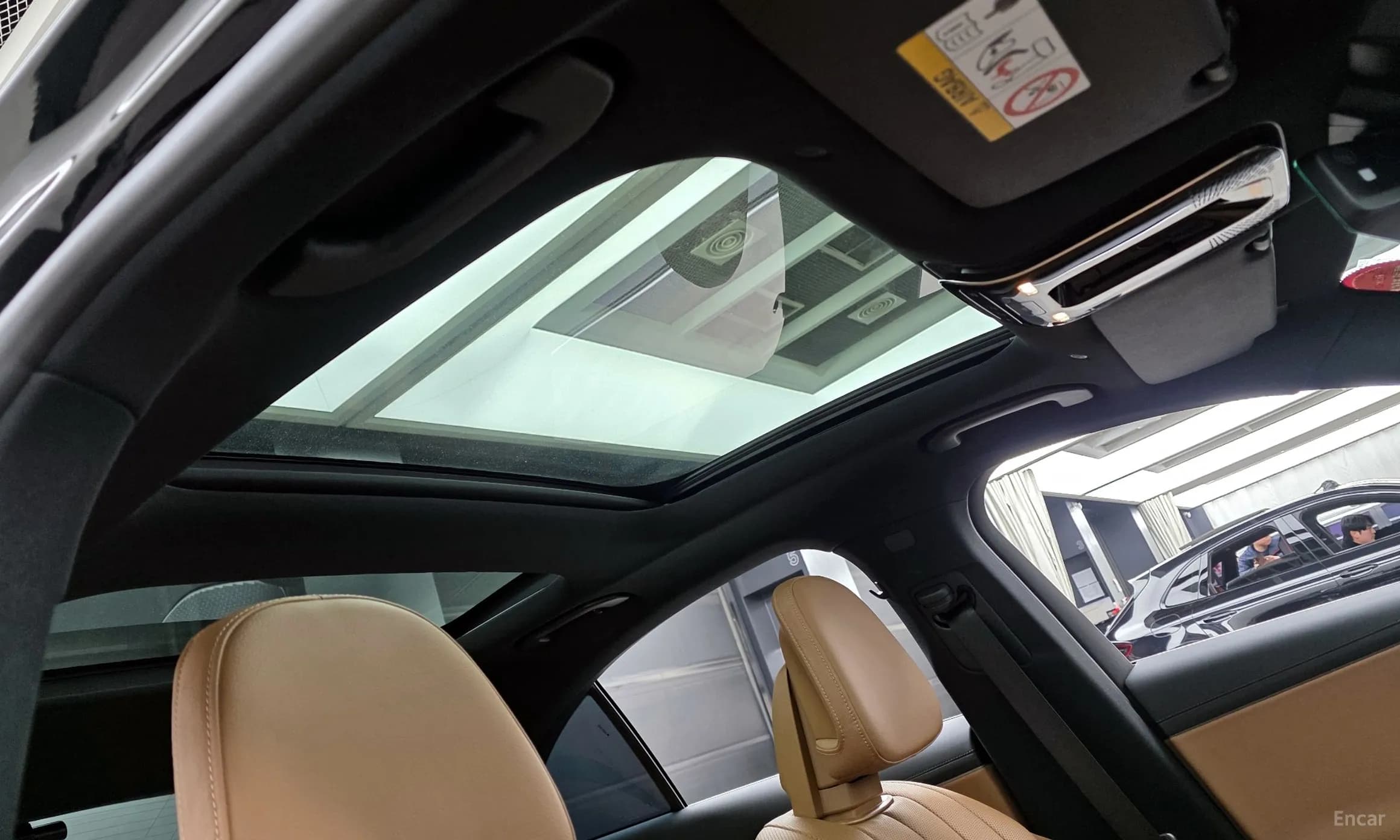 E-Class W214