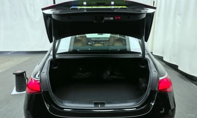 E-Class W214