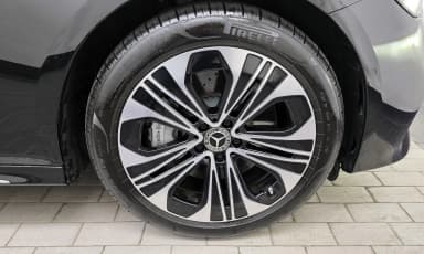 E-Class W214