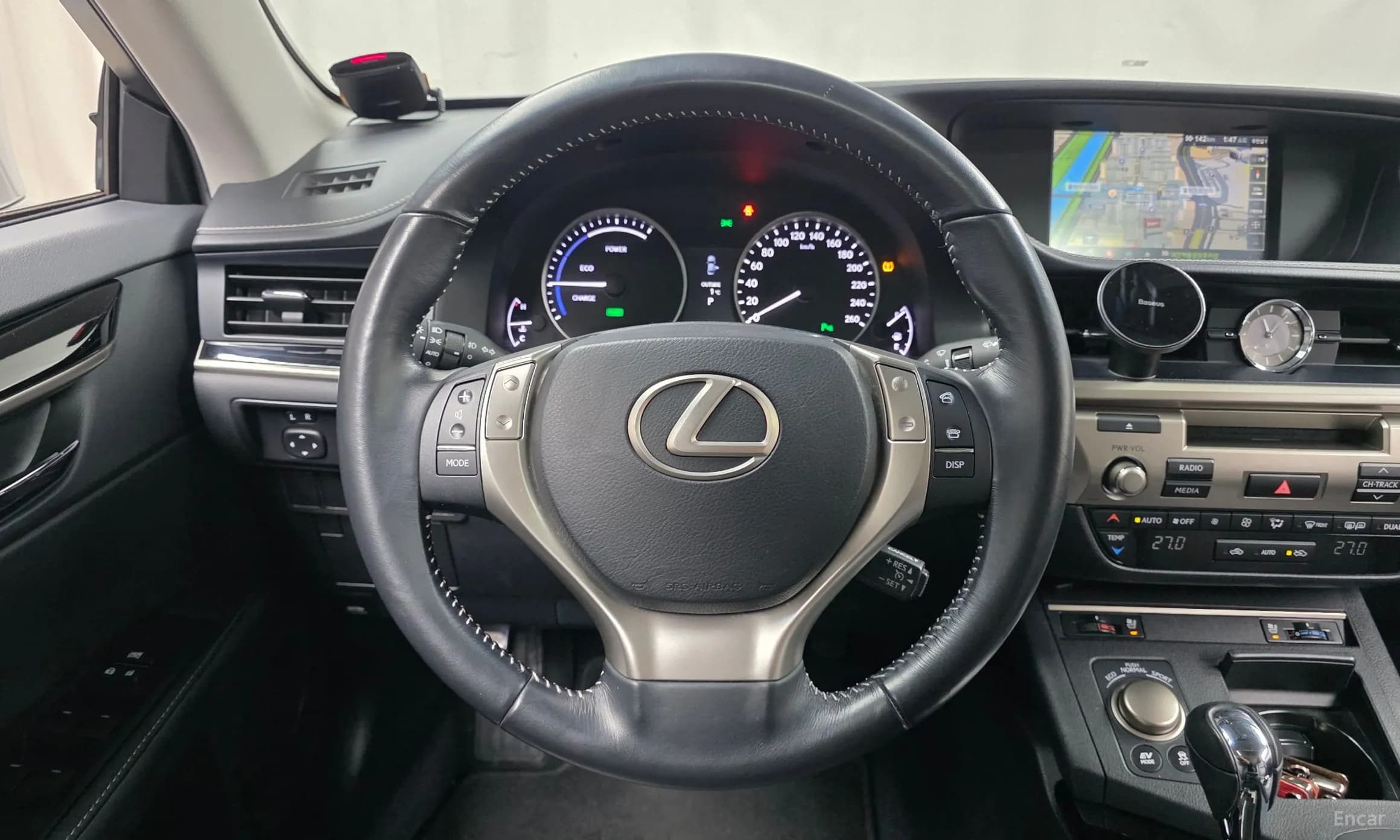 New ES300h