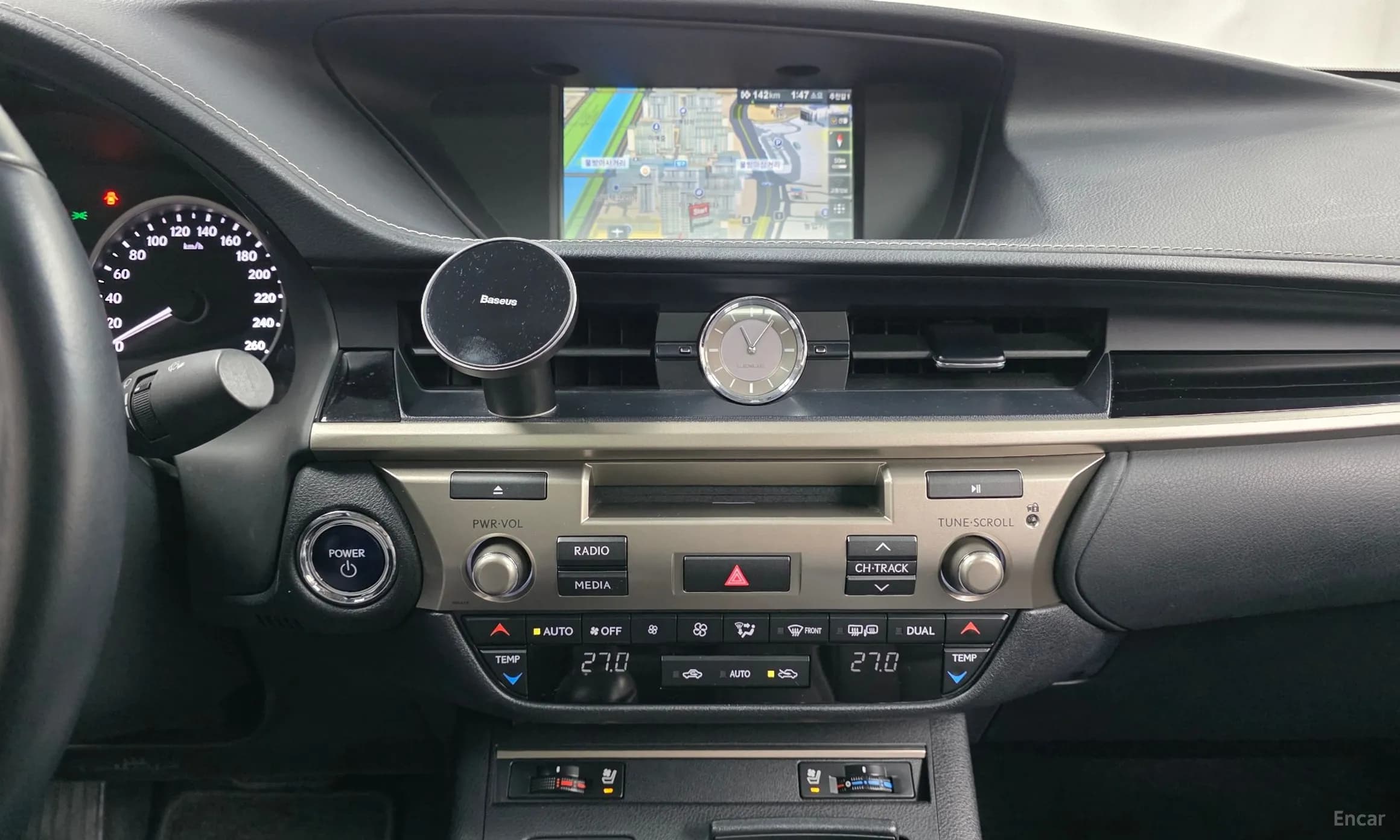 New ES300h
