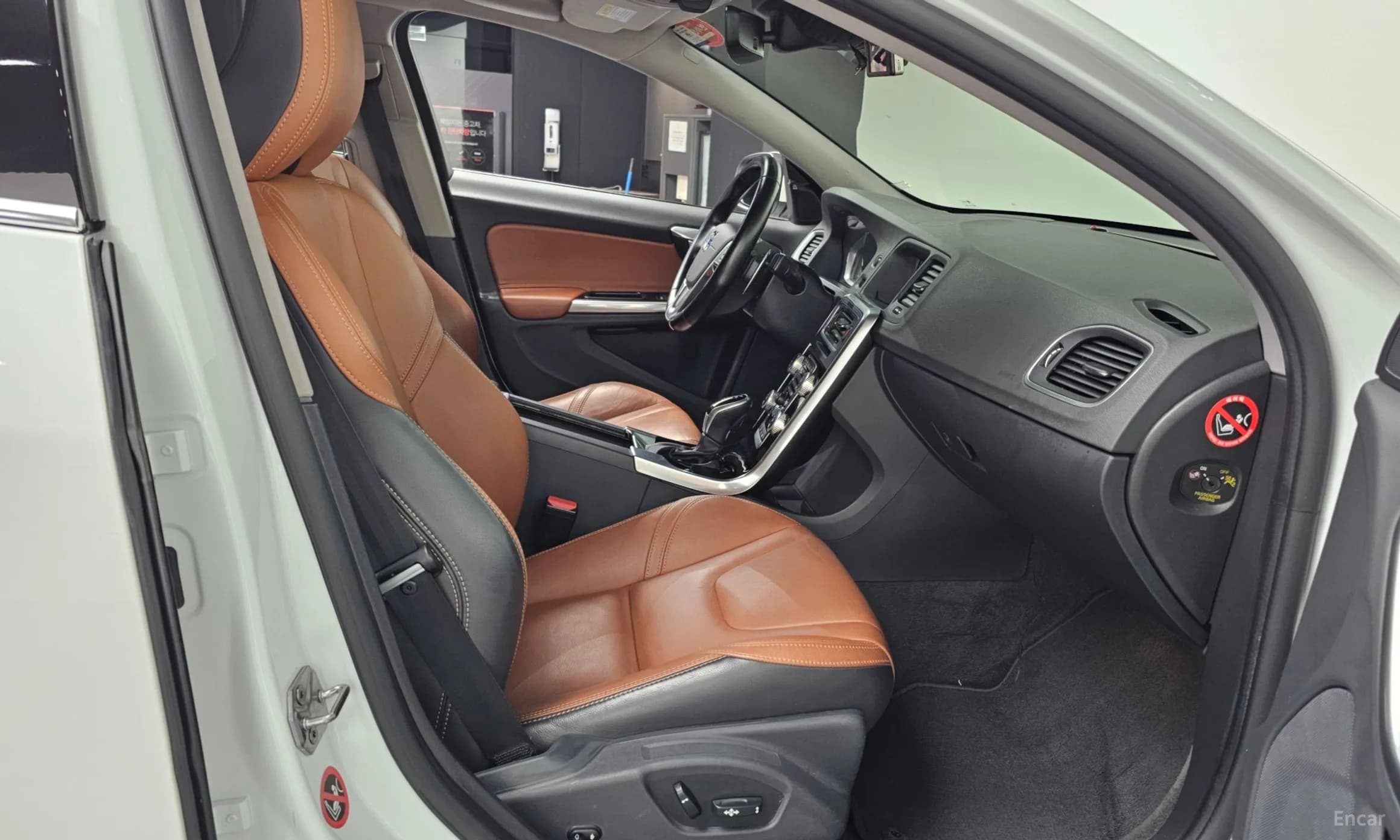 S60