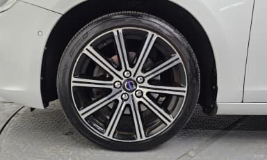 S60