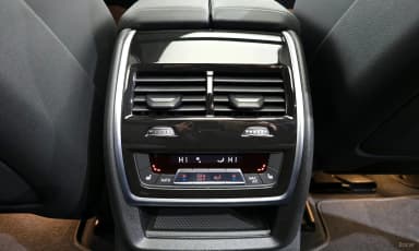 X7 (G07)