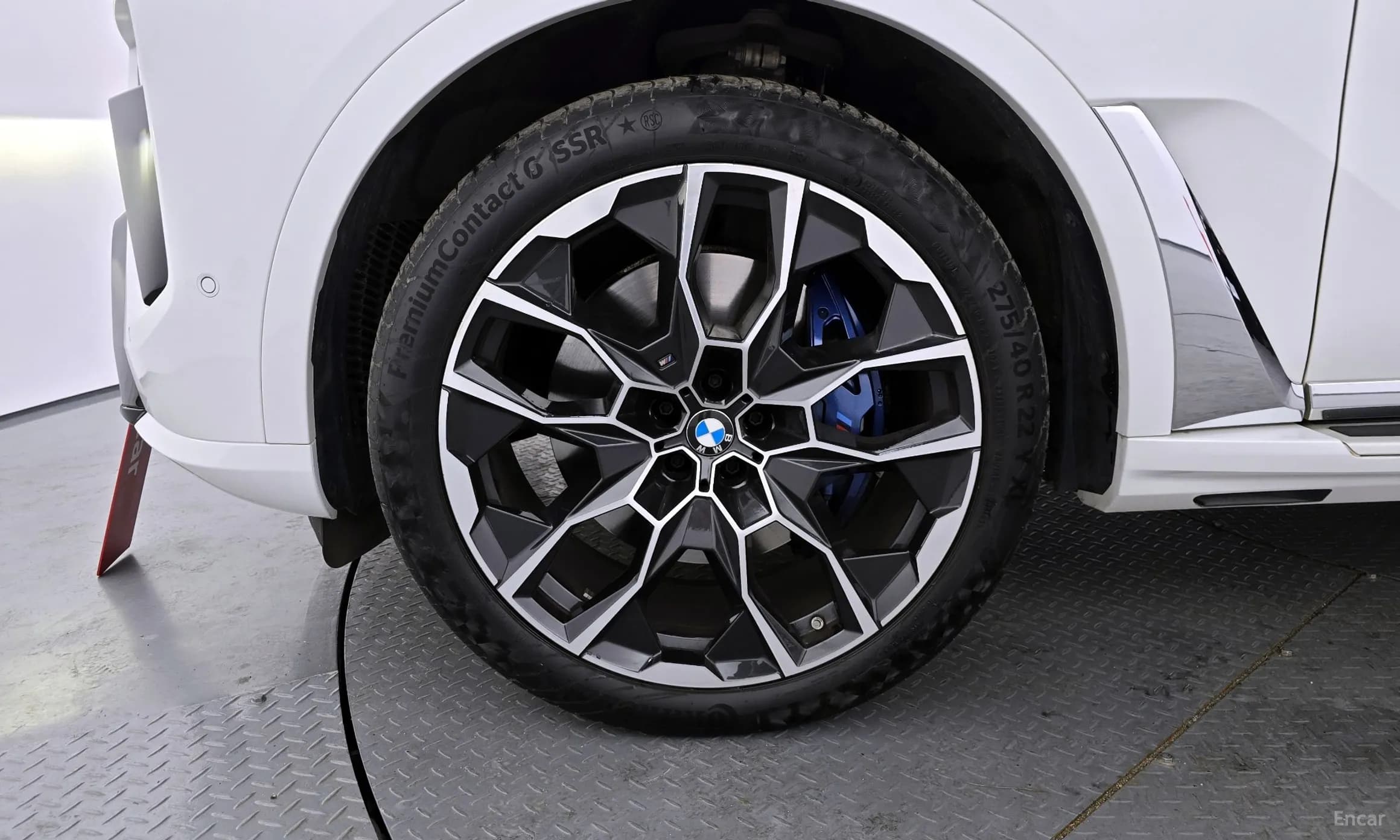 X7 (G07)