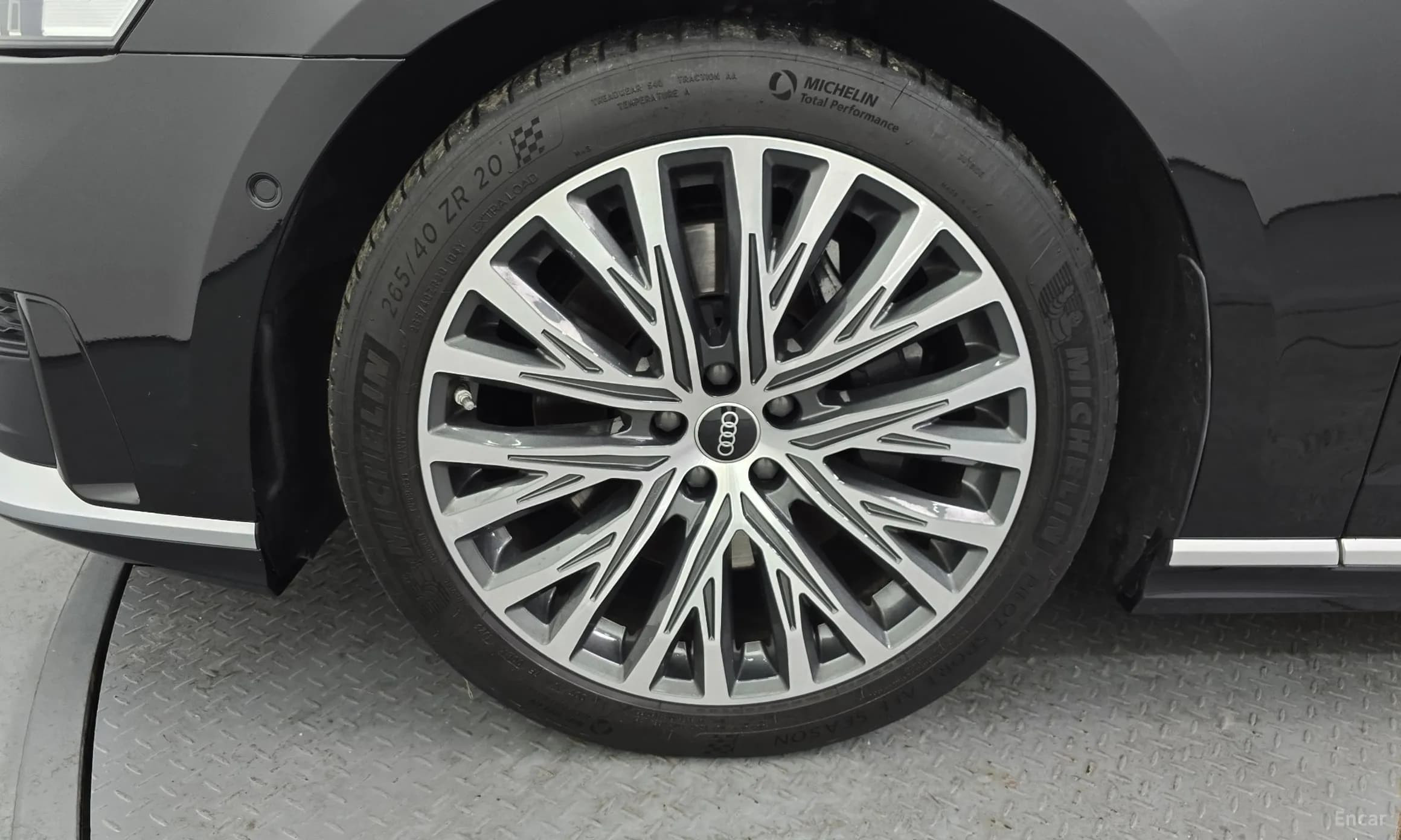 A8 (D5)