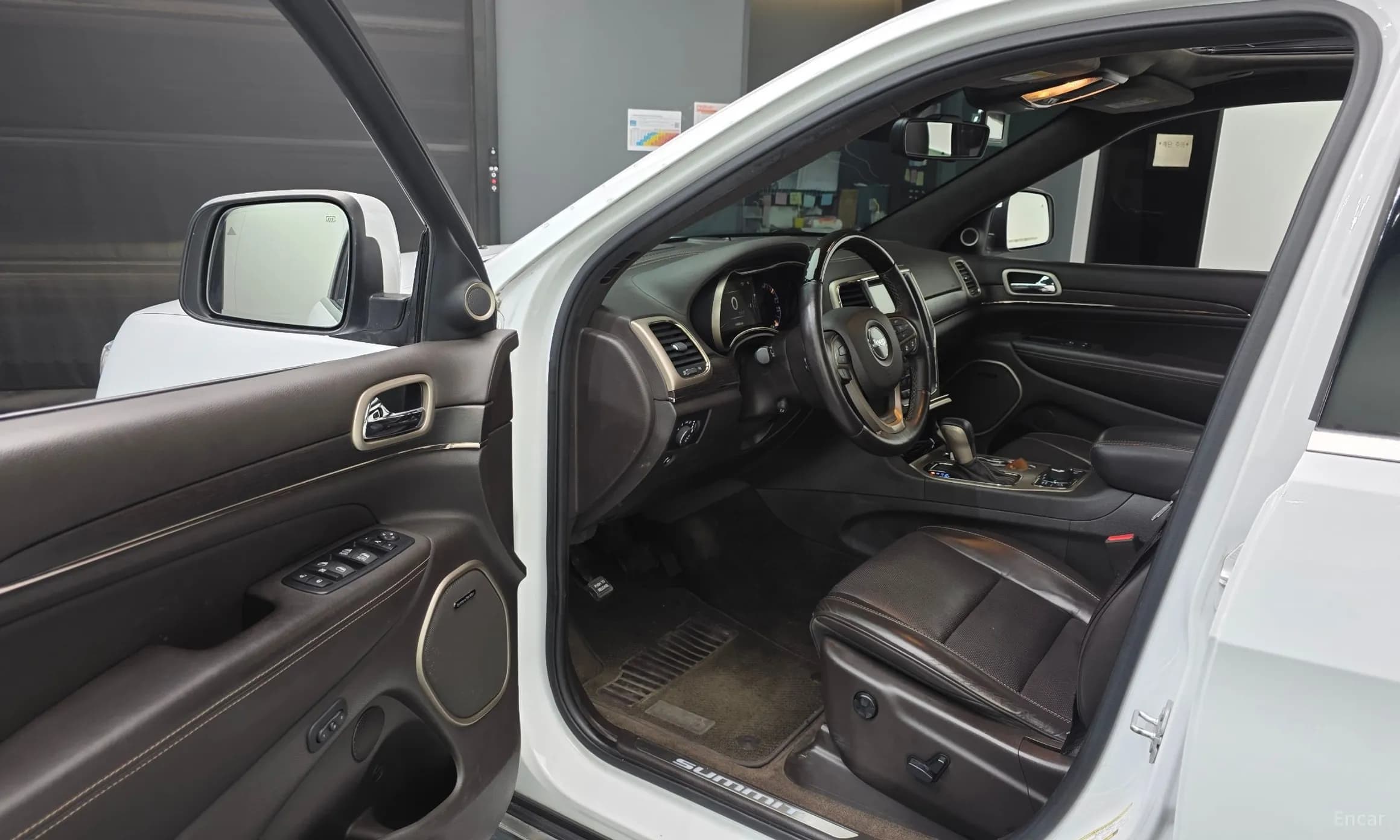Grand Cherokee