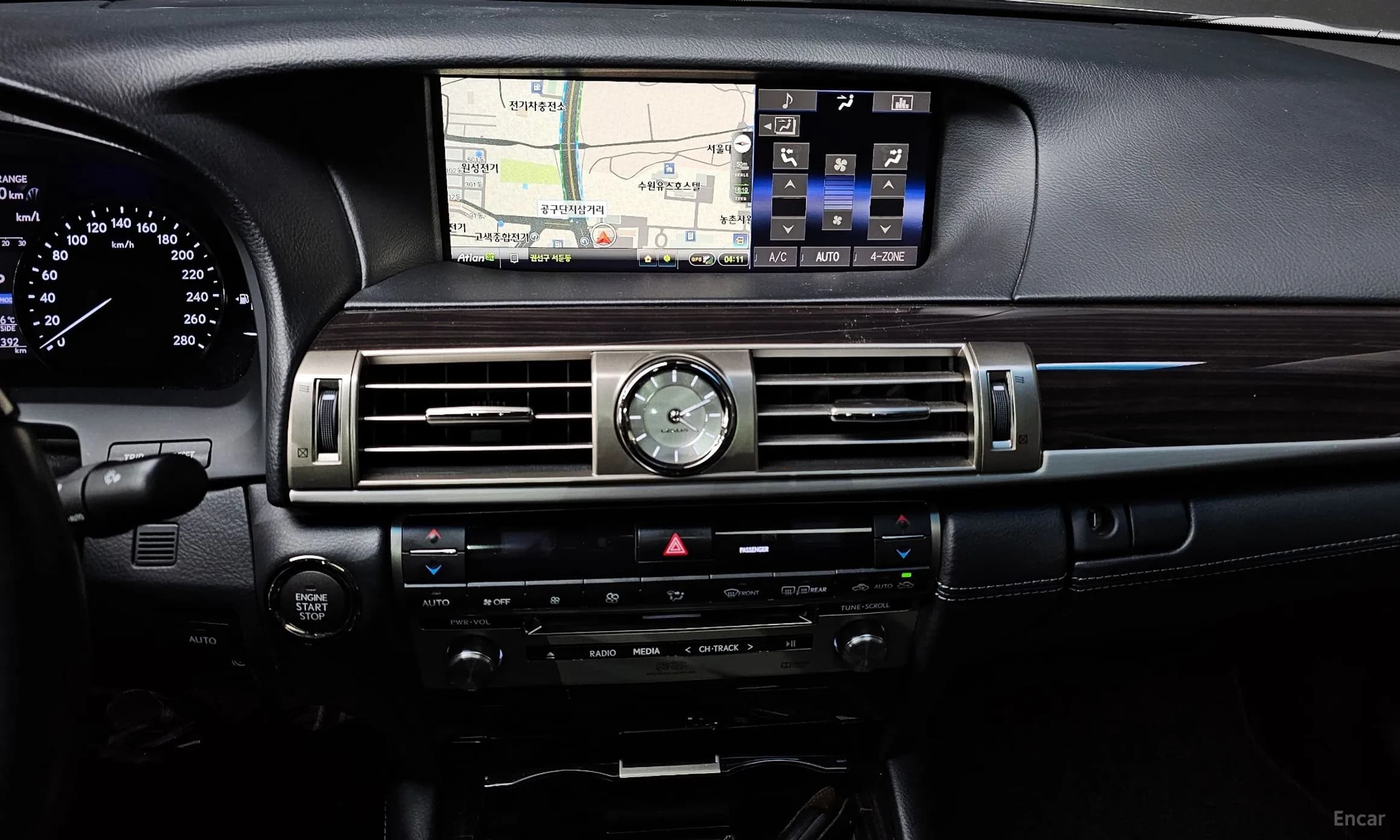 LS460
