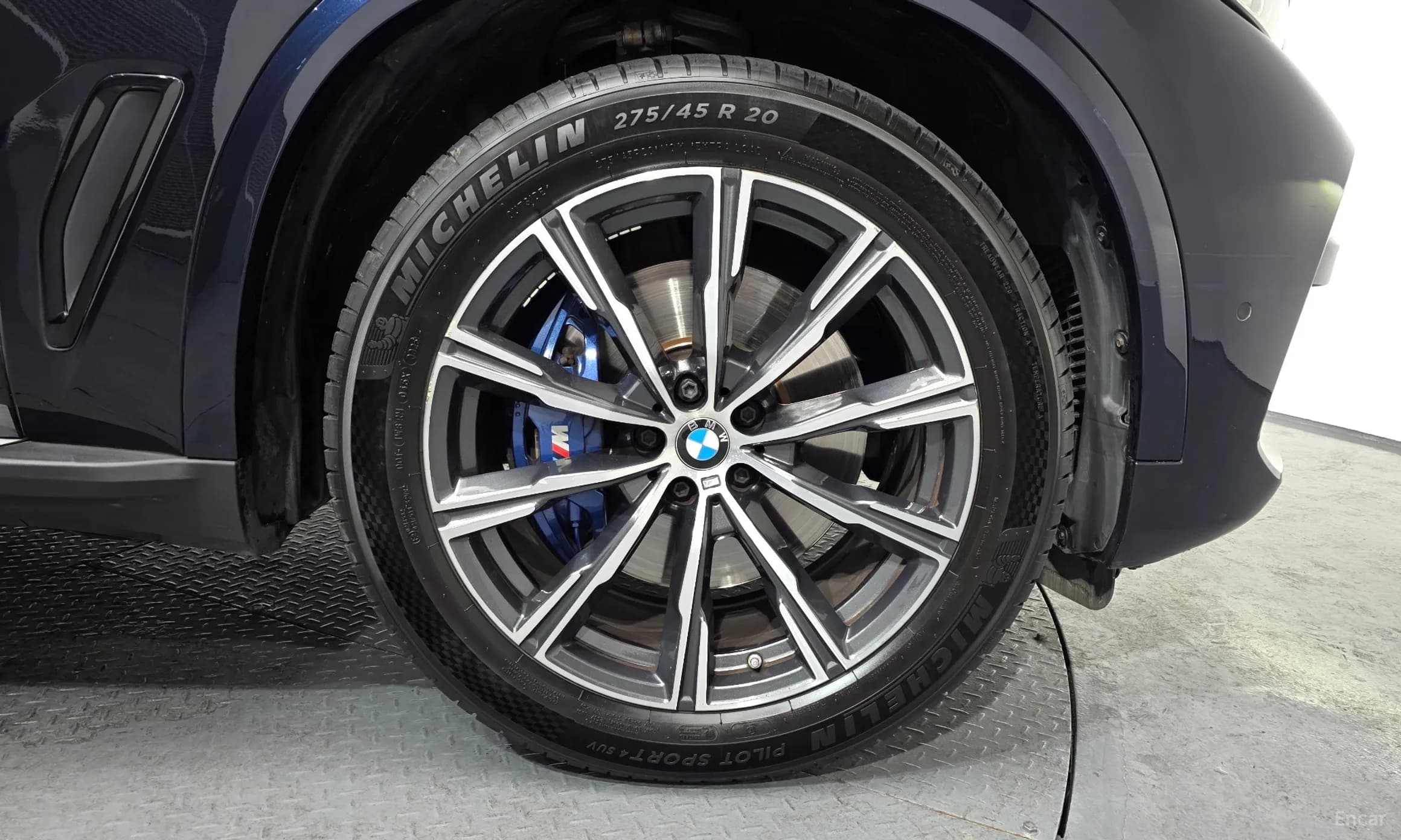 X5 (G05)