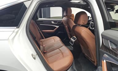 A6 (C8)