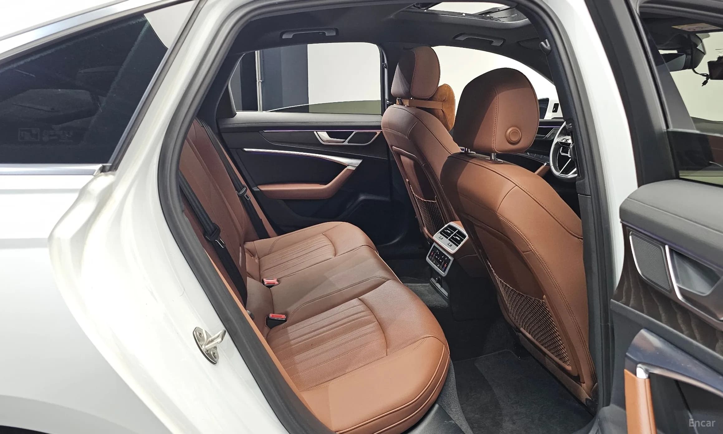 A6 (C8)