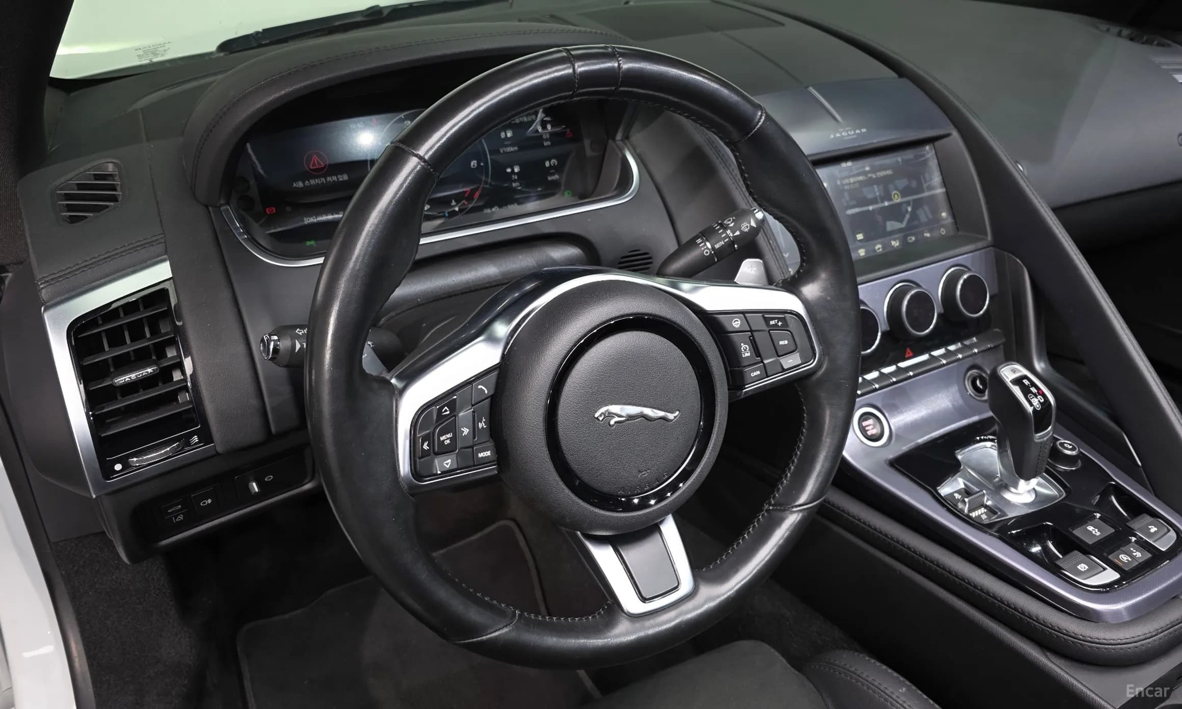 F-TYPE