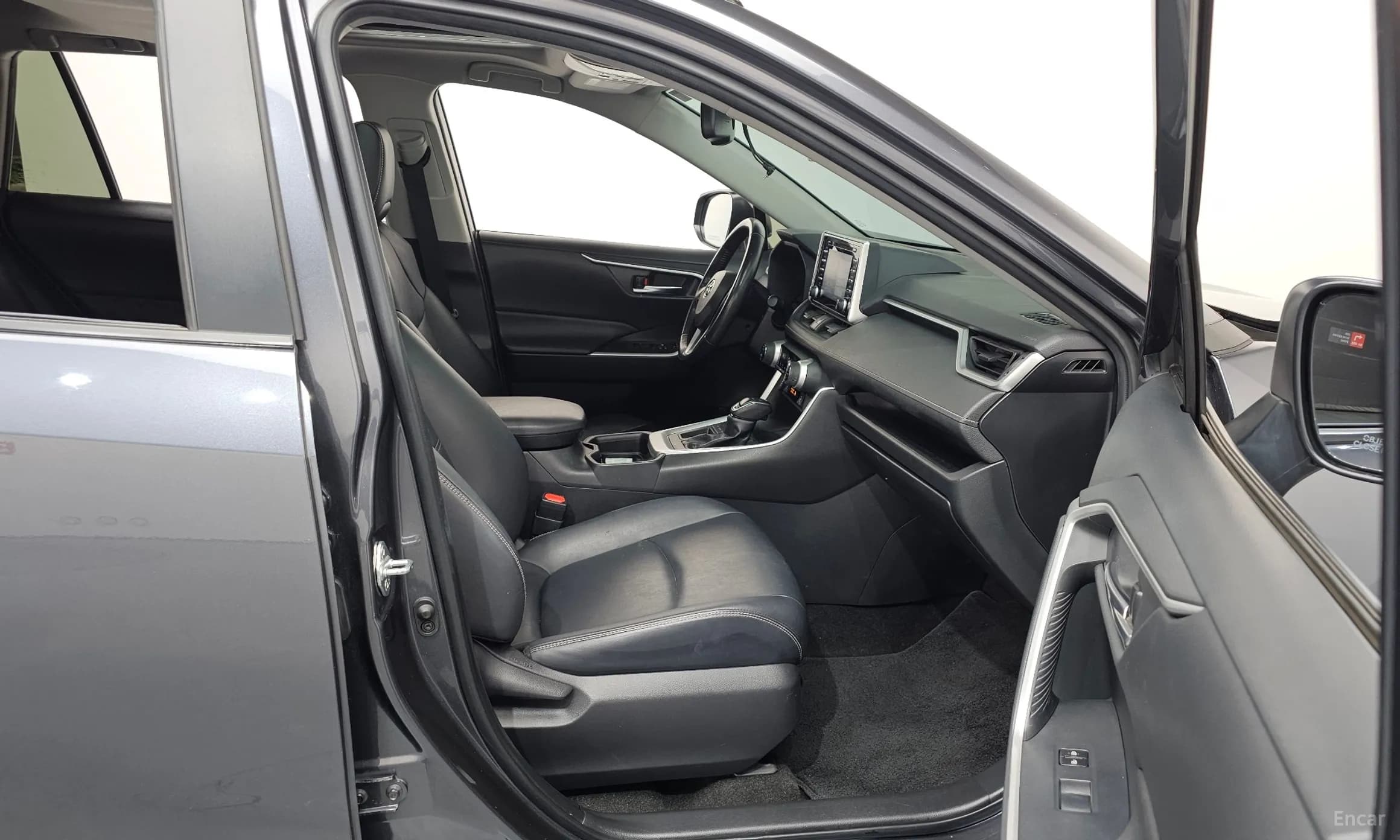RAV4 5th Generation